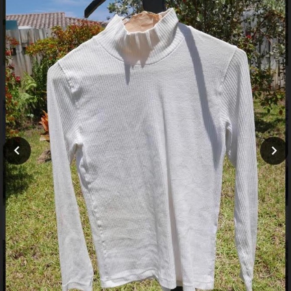 Lot of 2  80's vintage turtleneck sweater top - Picture 2 of 4